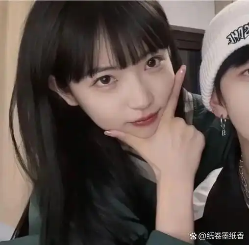 酷酷的情头 星星掉进海里,糖果掉进梦里,而你掉进我心里