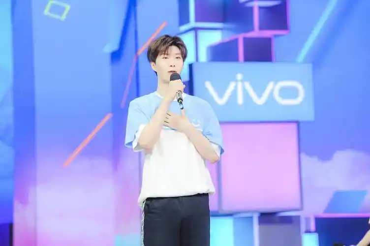 范丞丞快乐大本营高清图片45