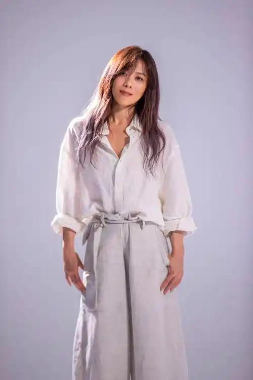 蔡健雅时隔三年全新专辑 《depart》813全面发行