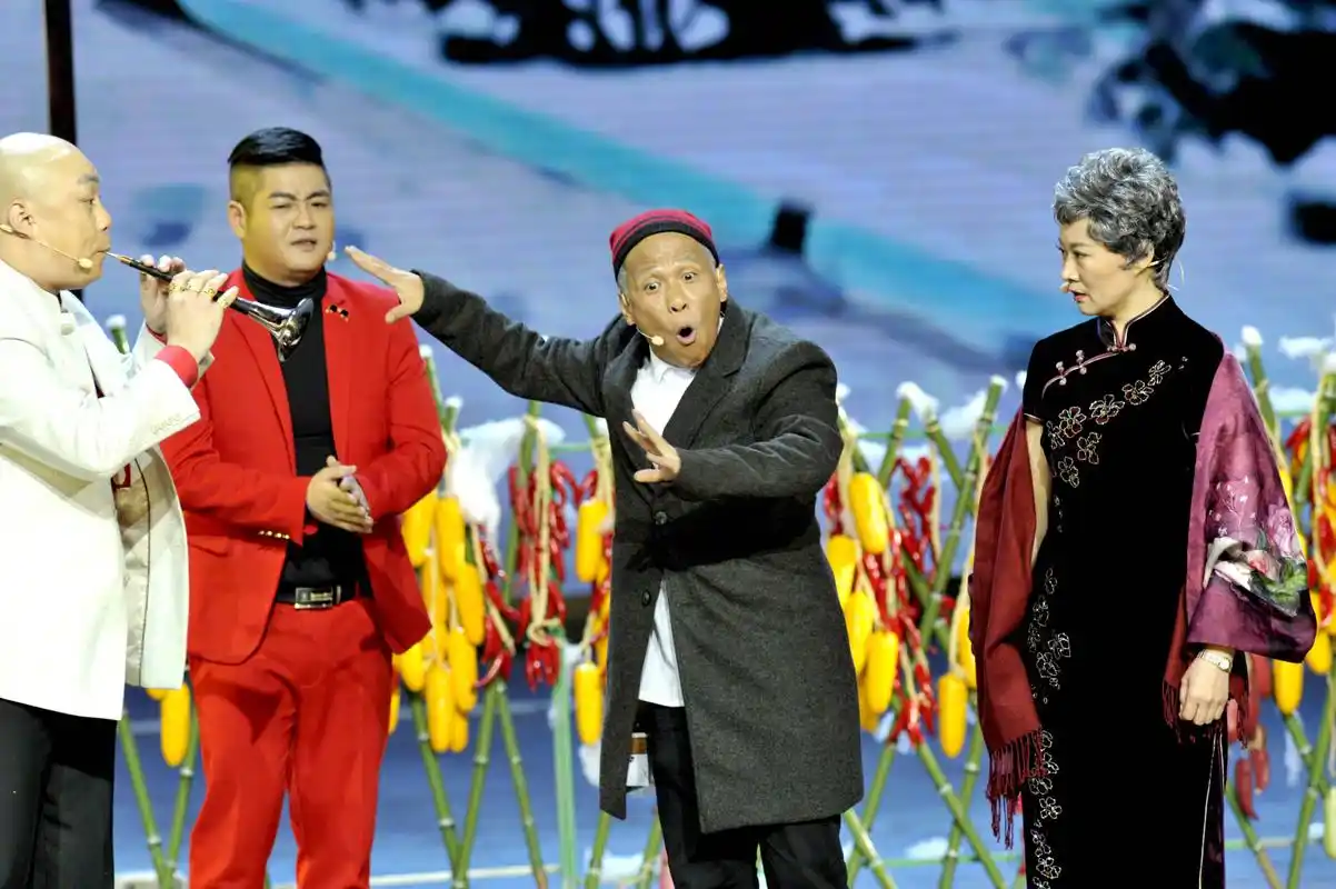 宋小宝今晚压轴小品,再次与赵海燕相亲!