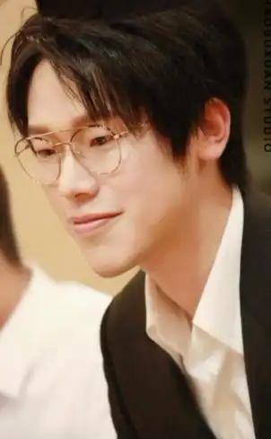 热烈有请轩zone老师"欧太宁把你们的照片发… - 半次元 - acg爱好者