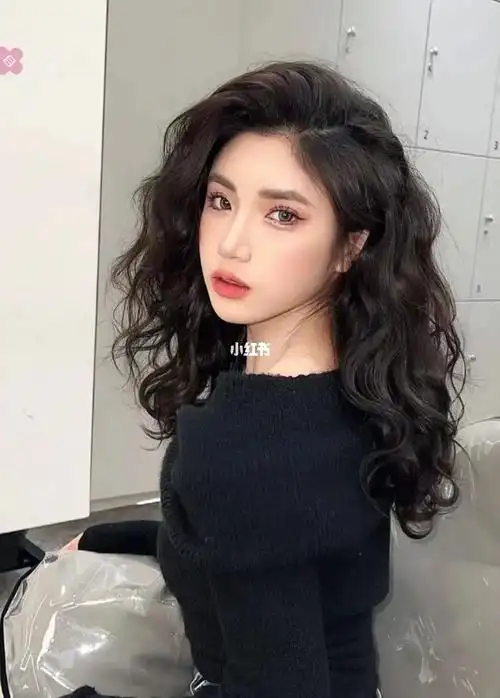 秋冬烫发推荐发型|慵懒港风法式烫