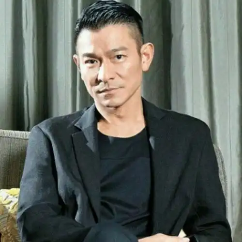 刘德华经纪公司经纪人怎么联系热点汪东城准备参加披荆斩棘的姐姐