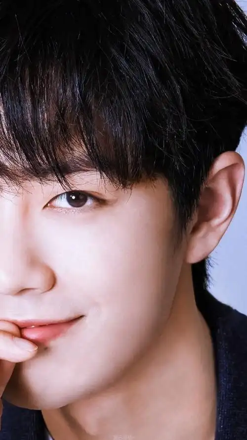 笑容满分!怼脸爱了!#肖战##肖战平安喜乐