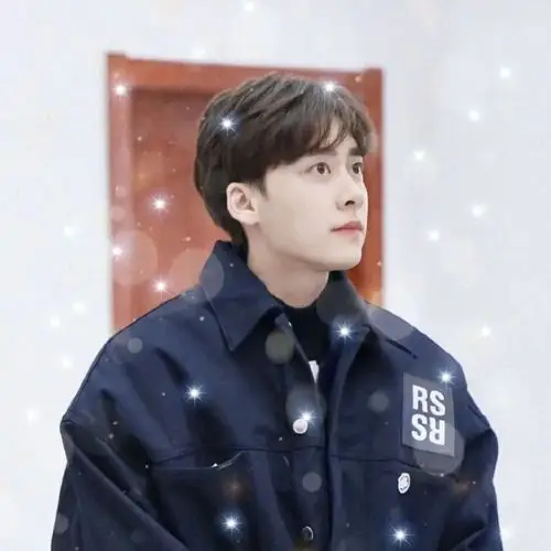 【头像】李易峰_腾讯新闻