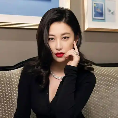 嫁给普通人的"女神"朱珠,真的幸福吗?_生活_婚姻_丈夫