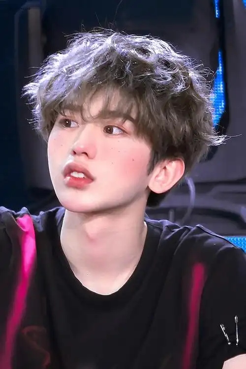 葵葵呢葵葵猪在干嘛