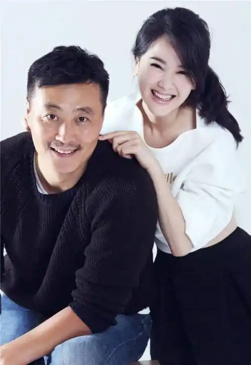 原创零绯闻男星结婚只花了9块9出道26年终成国剧一哥