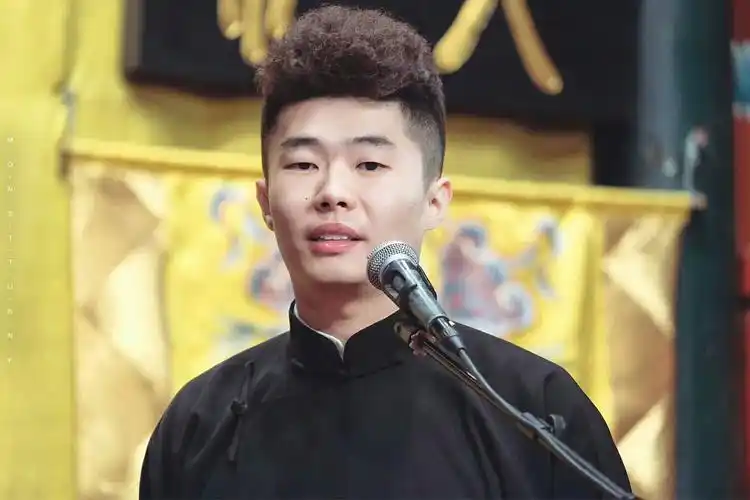 相声演员周九良 - 堆糖,美图壁纸兴趣社区