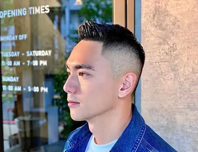 2021最新男生超短发图片简约帅气的男生发型