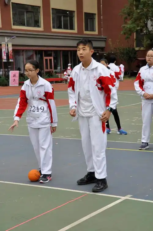 《我和我的祖国》——人大附中西山学校2019年秋季运动会