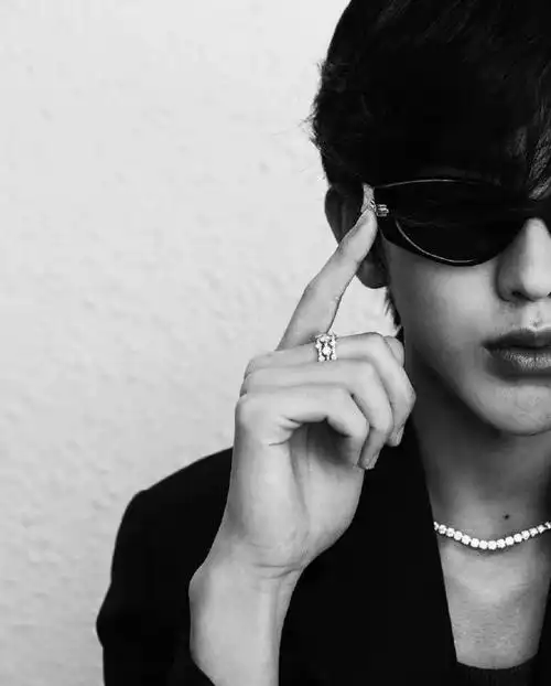 一些黑白滤镜94#蔡徐坤#spotlight-蔡徐坤