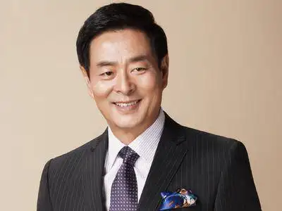 濮存昕女儿大婚他给了50万办婚礼,小两口却为了钱差点离婚!