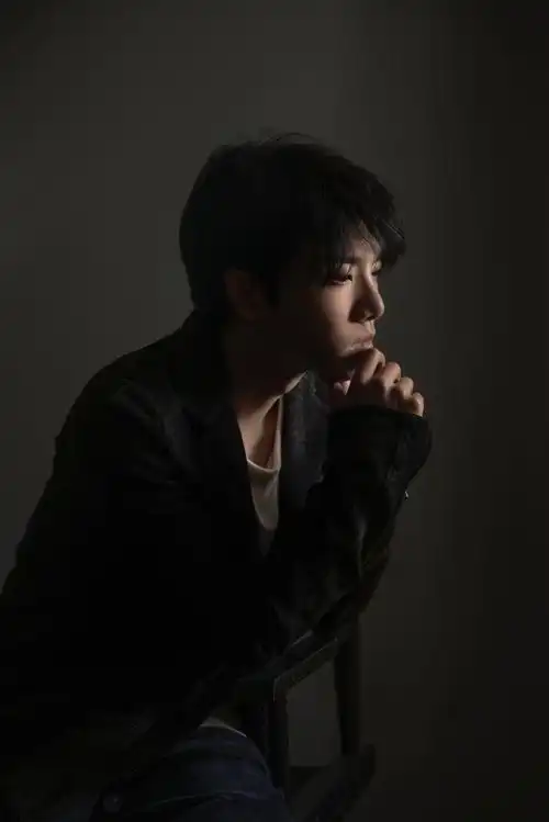 华晨宇:专注和随意,不冲突