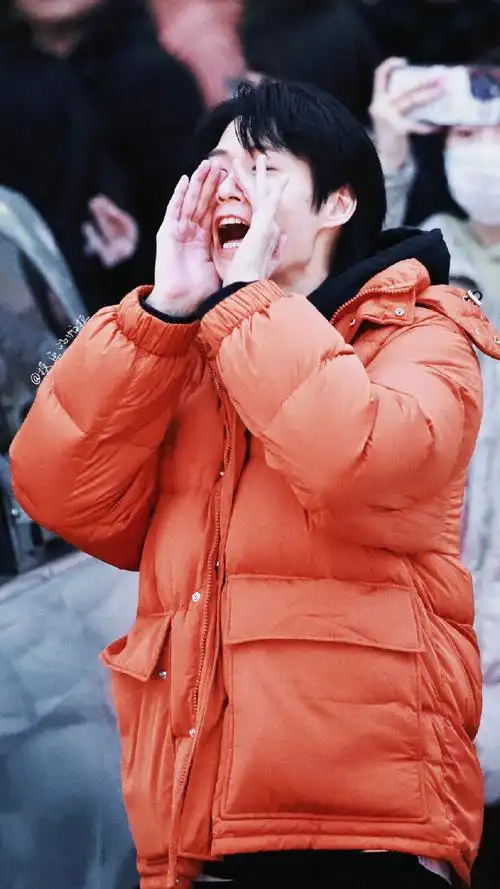 每日一善##和魏大勋点亮微博之夜