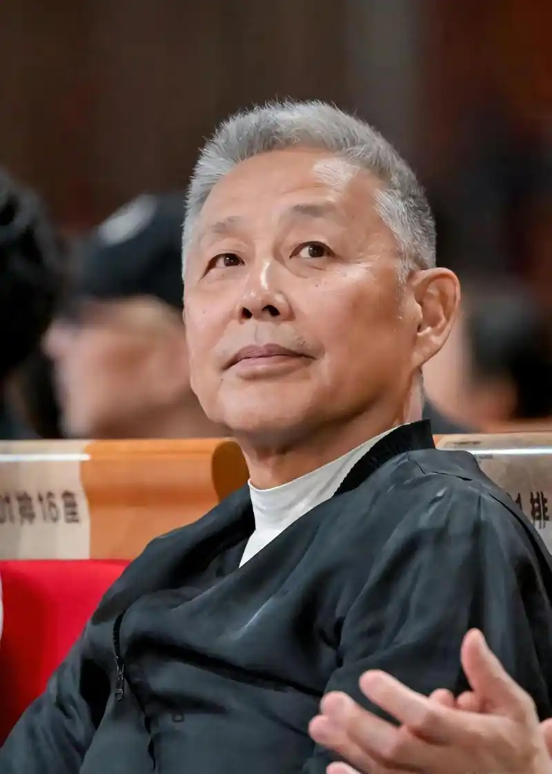 陈道明:演艺事业的长久发展需要行业的积累和传承 第36届中国电影金鸡