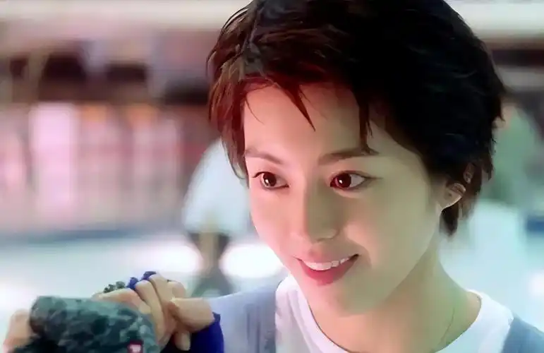 梁咏琪个人资料(详解一代玉女掌门梁咏琪个人经历)