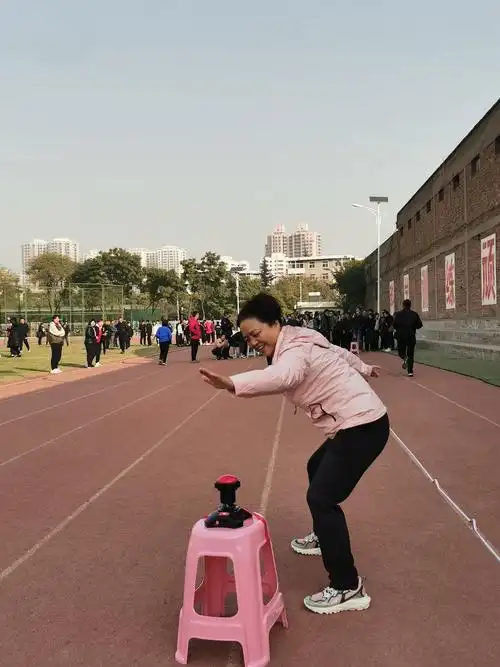 甘肃省妇联第二保育院"爱运动,勤锻炼,强体魄"幼儿户外体育活动掠影