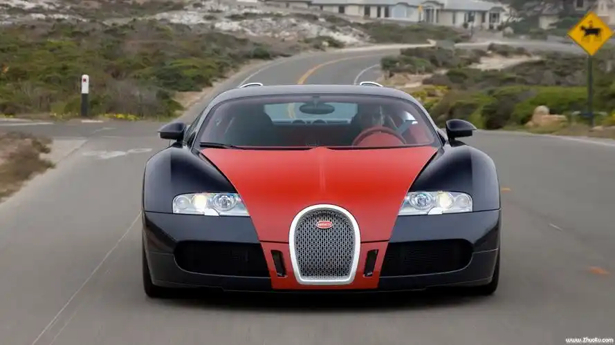 漂亮的车身,一种霸气贵族感,后面车上设计的好帅气,开着这一款跑车