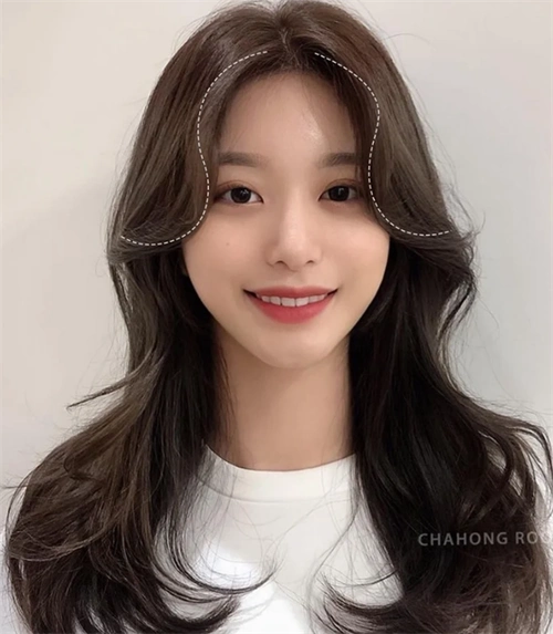 最新流行刘海推荐 中分不挑脸超显瘦_刘海发型 - 美发站