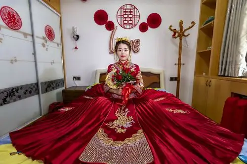 今天我的堂哥陈成珠儿子陈梁先生与汪滨清美女结婚大喜日子,受堂哥之