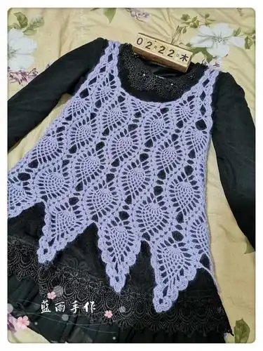 紫芊云侣云马女士钩针外搭菠萝背心