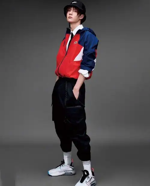 王一博真放得开,最新硬照大片穿女装,不娘反而更有男人味