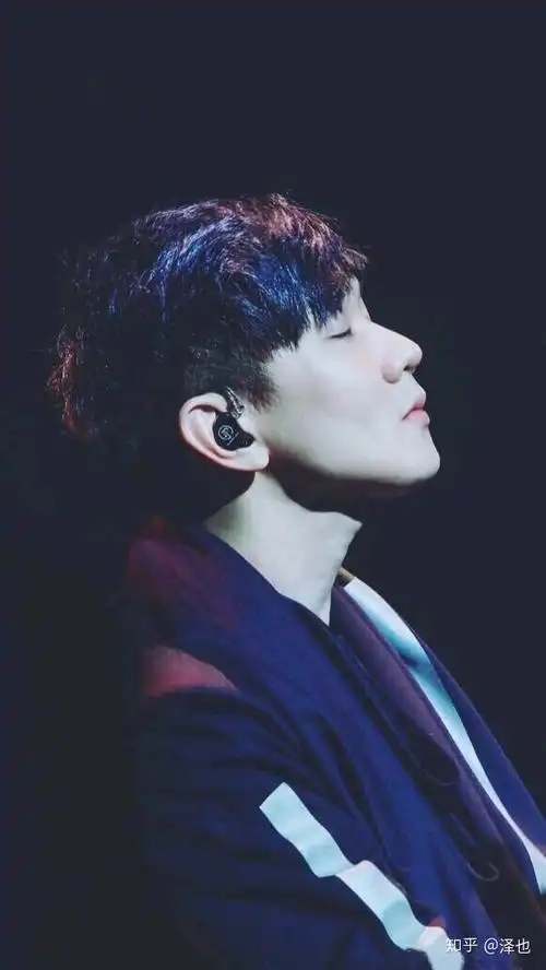 有哪些适合做壁纸的林俊杰图片