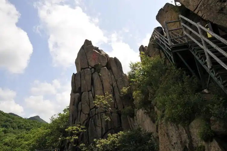 吉林市朱雀山国家森林公园