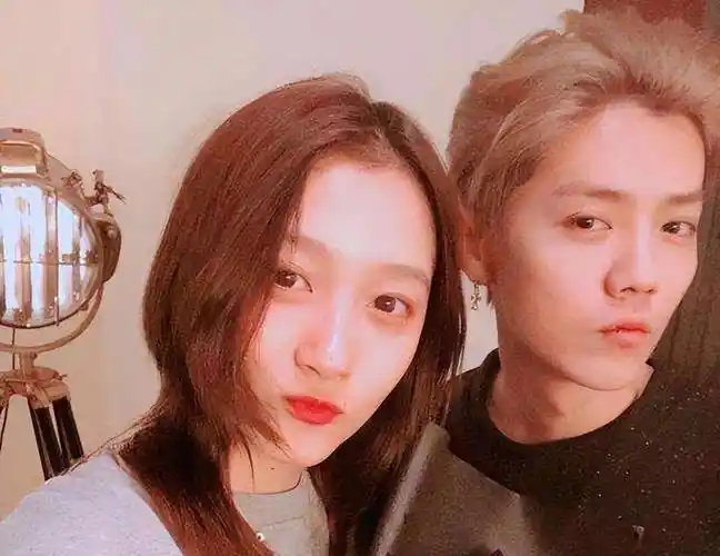 才明白,为何鹿晗和关晓彤能挺过七年之痒,原来"高攀"的不是她_合作