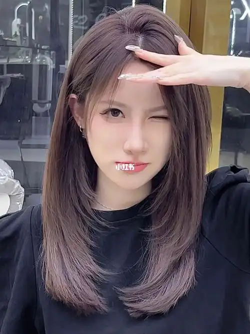 中长发这样剪 简约时尚又百搭 78