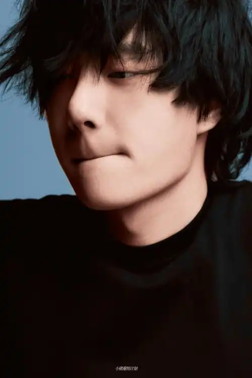 王一博时尚芭莎开年封面##时尚芭莎 王一博