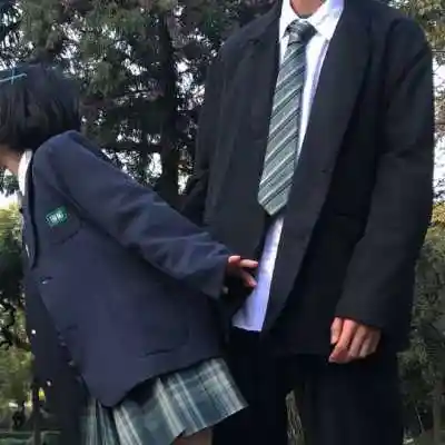 微信真人不露脸恋人头像