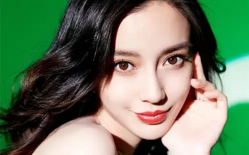 angelababy时尚魅力活动照高清壁纸