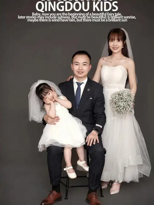 武汉儿童摄影有爱的一家三口78亲子婚纱