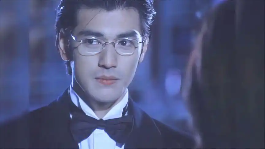 来品品戴眼镜的金城武什么水平……-影视综视频-搜狐视频