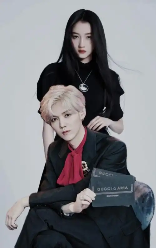 鹿晗关晓彤:热搜cp