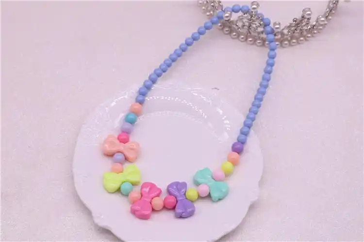 新款儿童项链首饰品小学生糖果色项链女孩可爱百搭蝴蝶结项链批发