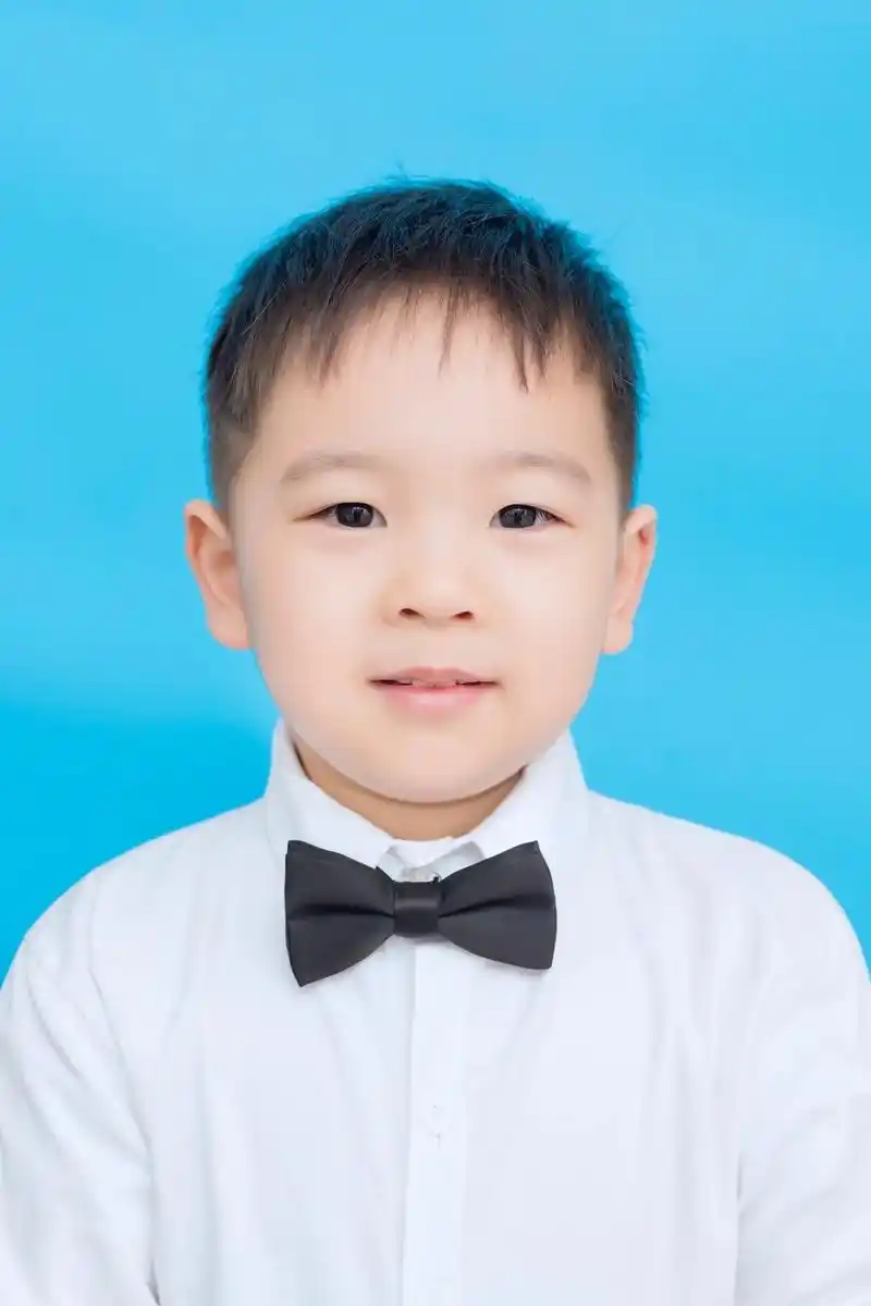 最美证件照 #两寸照片 - 抖音