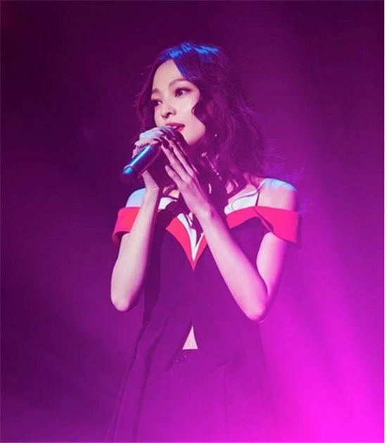 张韶涵男友疑似电竞明星sky,现在火遍全网!