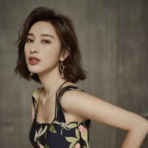 张俪明星资料张俪[认领]年龄35 岁爱好表演身高169cm职业演员体重48kg