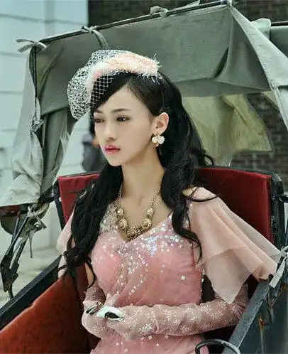 吴谨言烽火佳人