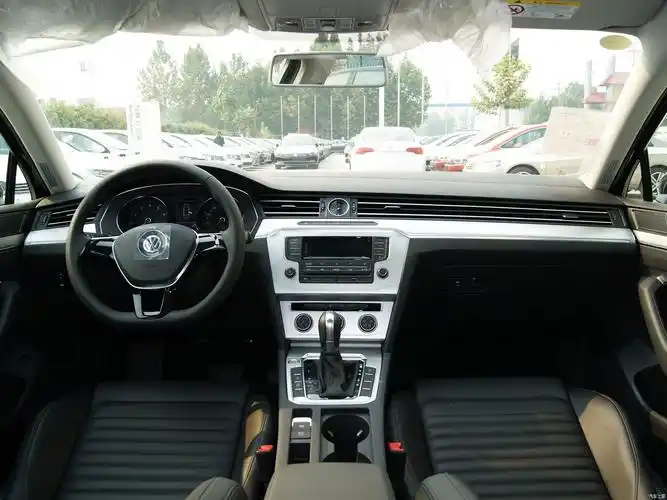 一汽-大众 迈腾 2017款 280tsi dsg 舒适型