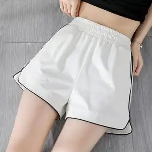 白色运动短裤女宽松2021夏薄款高腰显瘦冰丝速干外穿居家休闲热裤