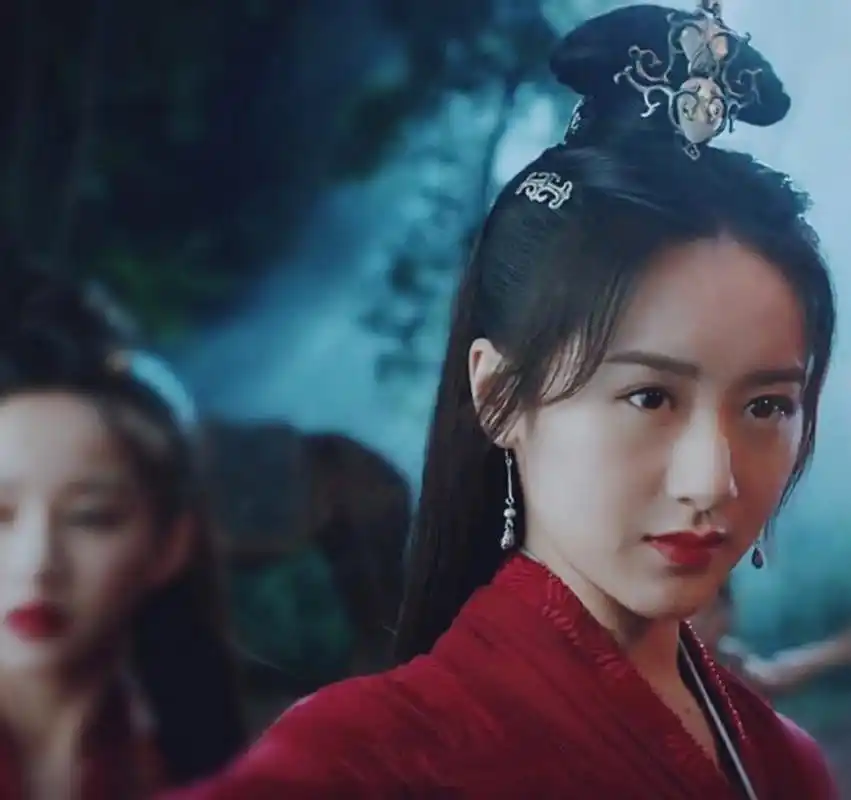 袁冰妍. —— 舒靖容.