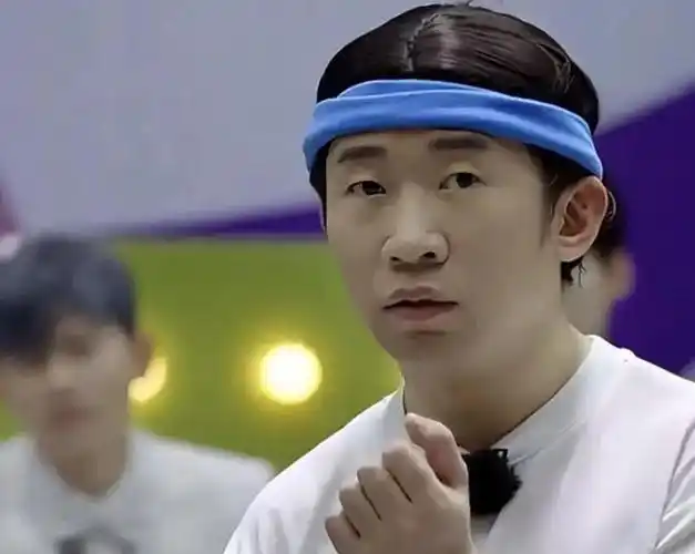 杨迪的求生欲太强只要提到谢娜的缺点直言跟自己没关系