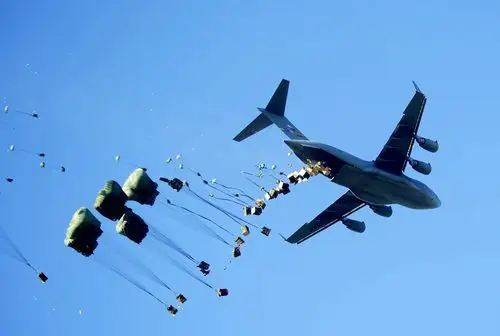 来自主题:                         空投糖果