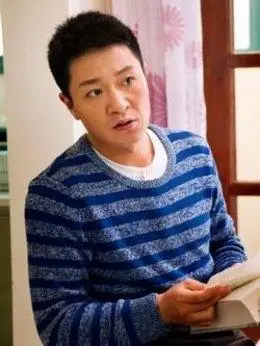 蓝卓(李宗翰饰演)