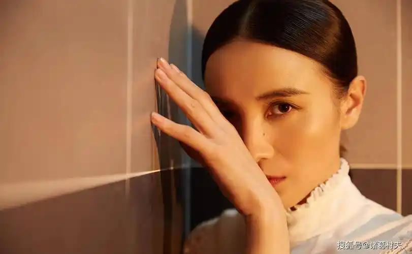 人间极品啊!宋佳写真赏_身材_成为了_才华