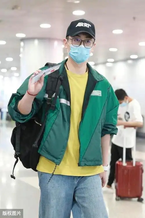 街拍明星穿搭(夏天应该怎么穿)(15)